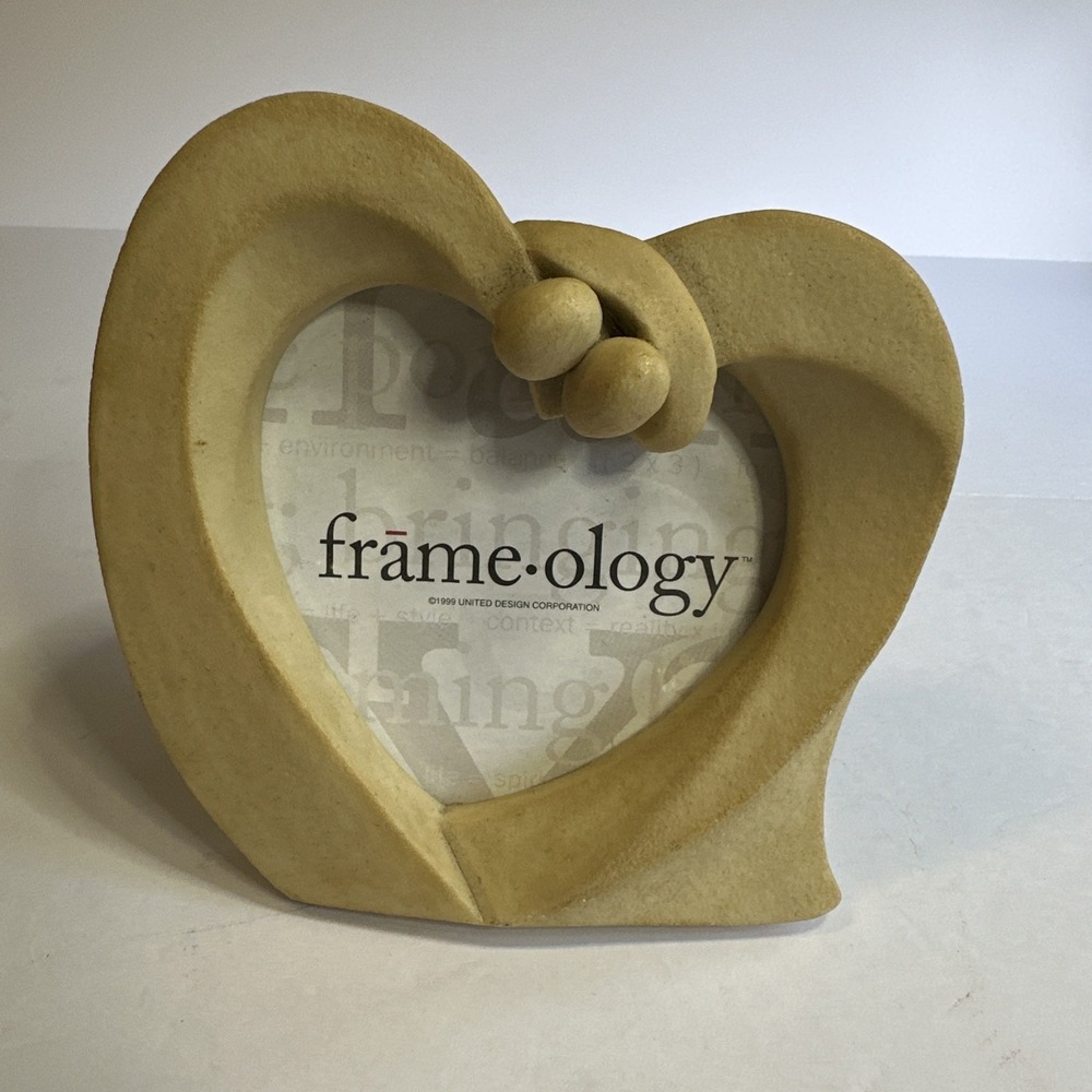 Faux Stone Heart Shaped Modern Deco Abstract Romantic Design Picture Frame